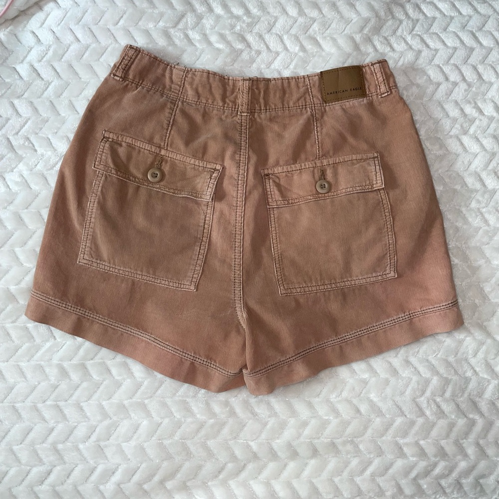 American Eagle Stretch Corduroy Highest Waist '90s Boyfriend Cargo Short - Picture 4 of 9
